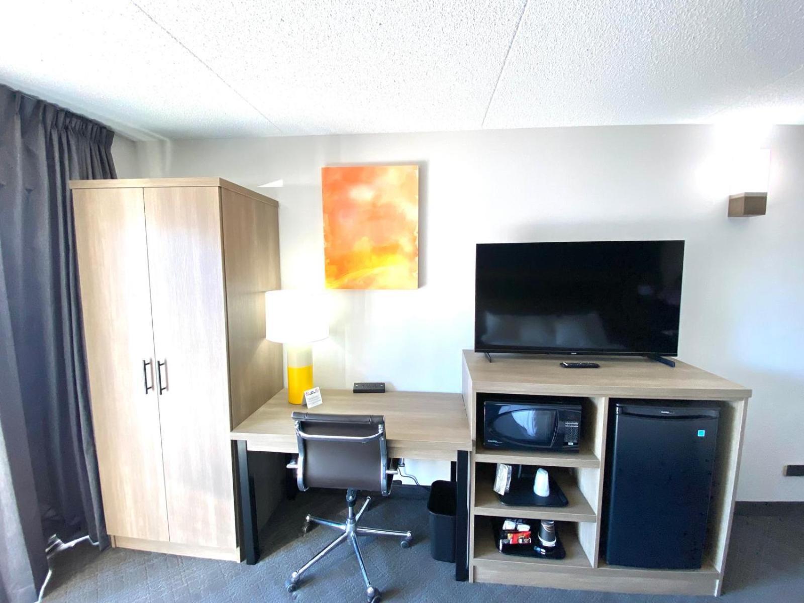 Comfort Inn Sainte-Catherine Exteriör bild