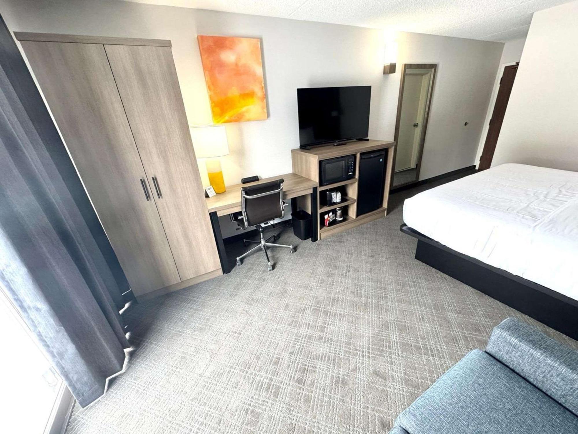 Comfort Inn Sainte-Catherine Exteriör bild