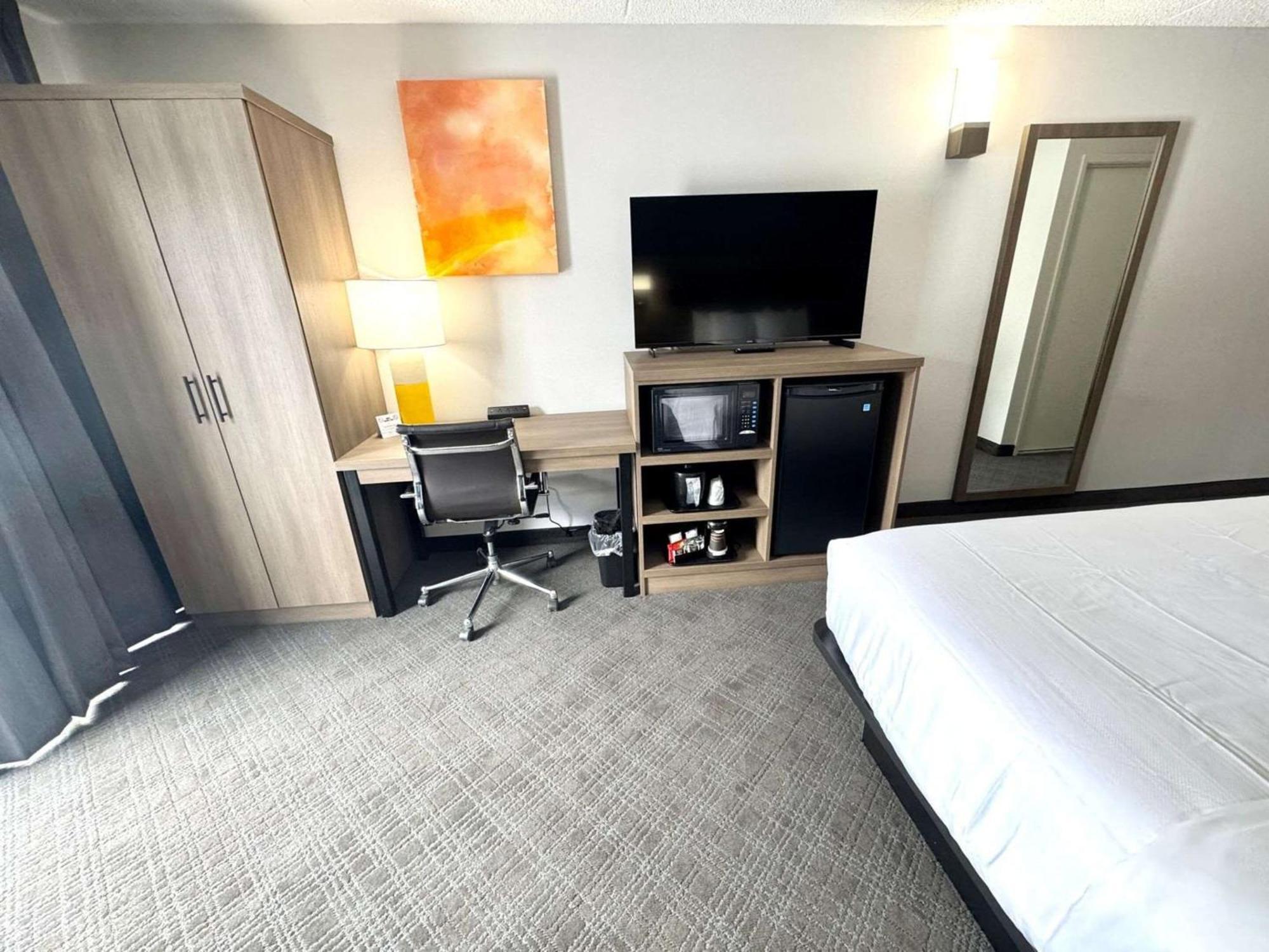 Comfort Inn Sainte-Catherine Exteriör bild